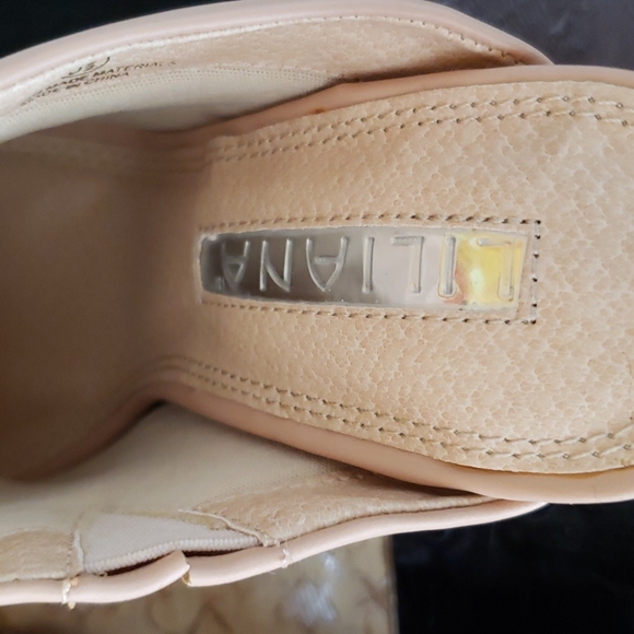 Women's Studded Mule Heels - Picture 10 of 15